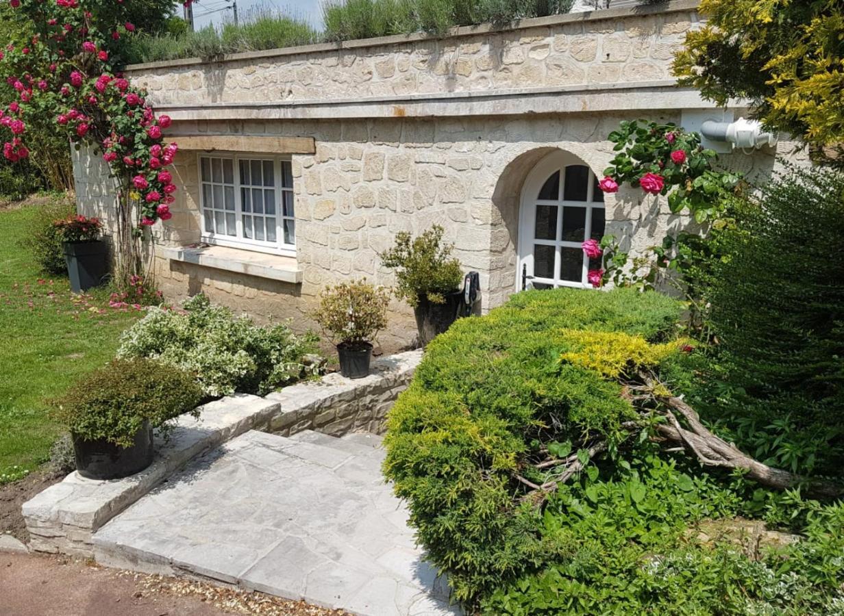 Bed and Breakfast Sur la route des peintres à Champagne-sur-Oise Extérieur photo